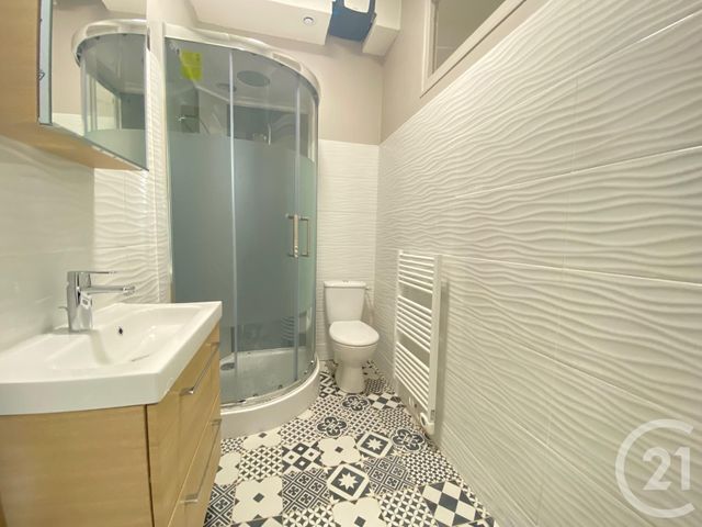 Appartement F1 &agrave; louer - 1 pi&egrave;ce - 21,49 m2 - Chartres - 28 - CENTRE