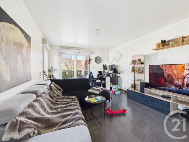 Appartement F3 à vendre - 3 pièces - 66,53 m2 - Chartres - 28 - CENTRE