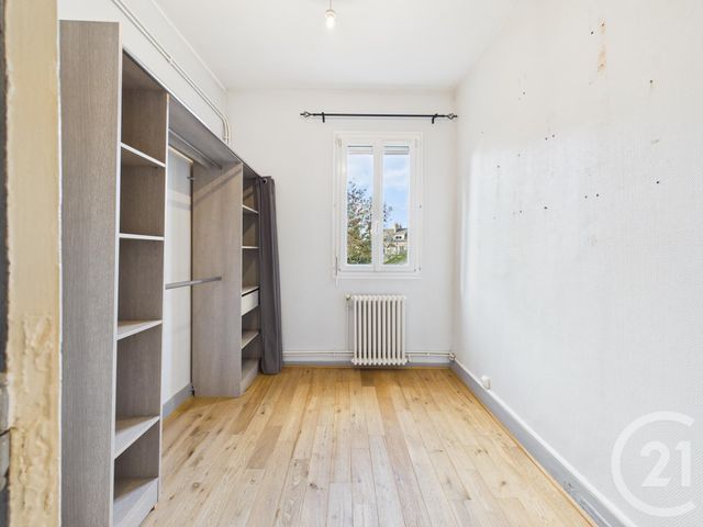 Appartement F5 à vendre - 5 pièces - 85 m2 - Chartres - 28 - CENTRE