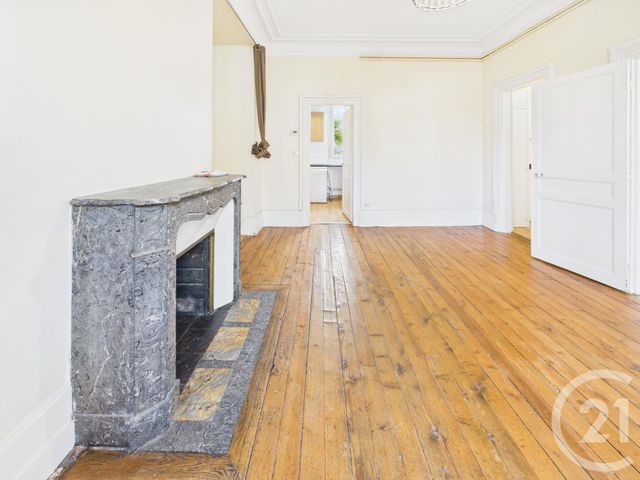 Appartement F5 à vendre - 5 pièces - 85 m2 - Chartres - 28 - CENTRE