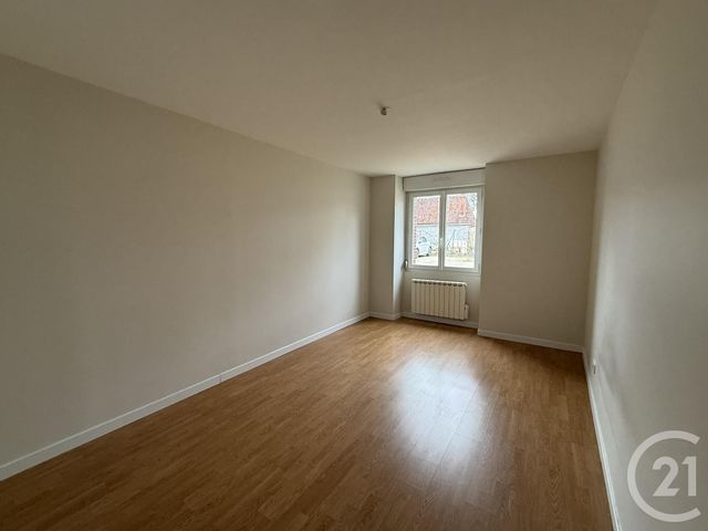 Maison &agrave; louer - 4 pi&egrave;ces - 79,77 m2 - Leves - 28 - CENTRE