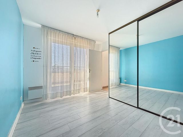 Appartement T4 &agrave; vendre - 4 pi&egrave;ces - 82,92 m2 - Chartres - 28 - CENTRE