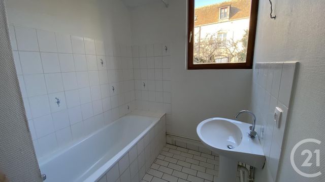 Maison à louer - 4 pièces - 90,95 m2 - Chartres - 28 - CENTRE