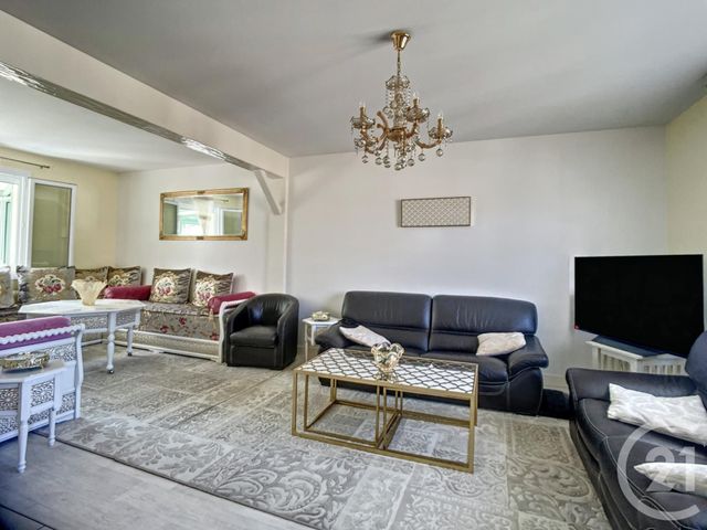 Maison &agrave; louer - 5 pi&egrave;ces - 125 m2 - Chartres - 28 - CENTRE