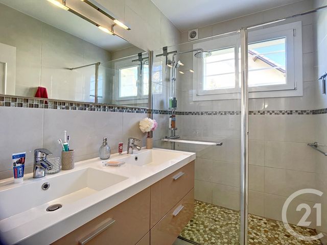 Maison &agrave; louer - 5 pi&egrave;ces - 125 m2 - Chartres - 28 - CENTRE