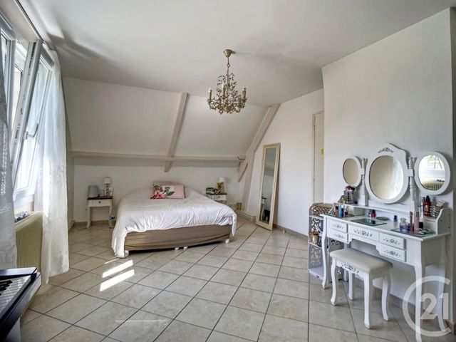 Maison &agrave; louer - 5 pi&egrave;ces - 125 m2 - Chartres - 28 - CENTRE