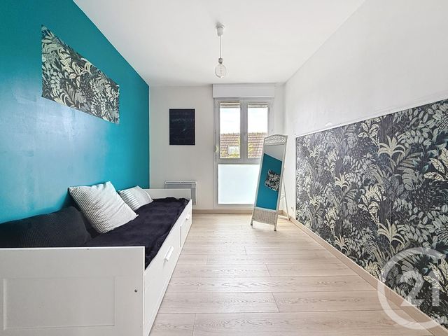 Appartement F5 à vendre - 5 pièces - 97 m2 - Chartres - 28 - CENTRE