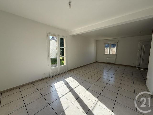 Maison &agrave; louer - 4 pi&egrave;ces - 93,19 m2 - Chartres - 28 - CENTRE