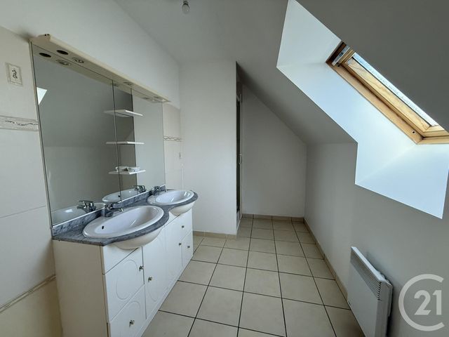 Maison &agrave; louer - 4 pi&egrave;ces - 93,19 m2 - Chartres - 28 - CENTRE