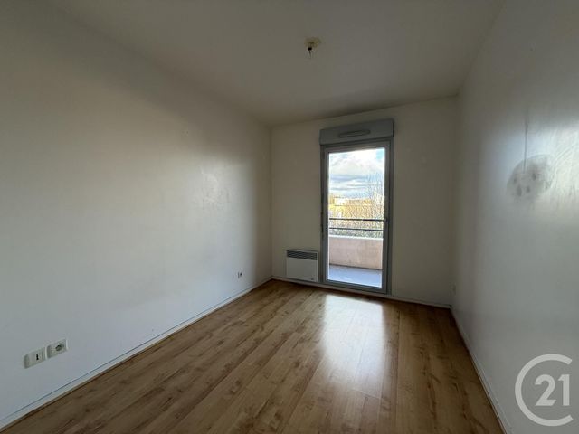 Appartement F3 &agrave; louer - 3 pi&egrave;ces - 60,29 m2 - Chartres - 28 - CENTRE