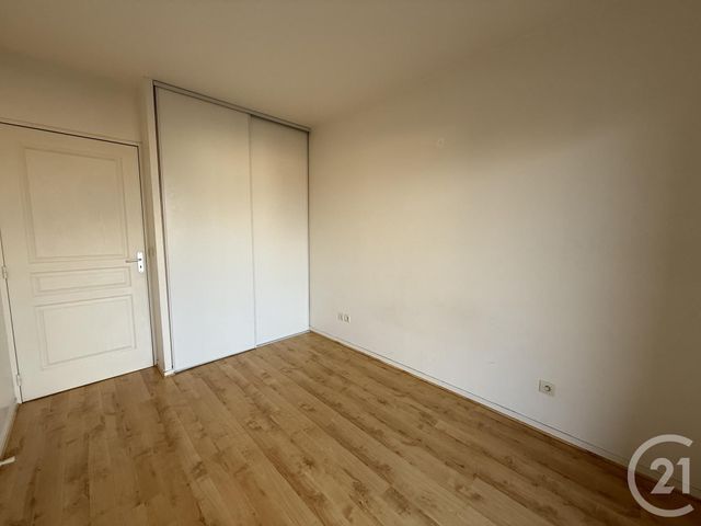 Appartement F3 &agrave; louer - 3 pi&egrave;ces - 60,29 m2 - Chartres - 28 - CENTRE