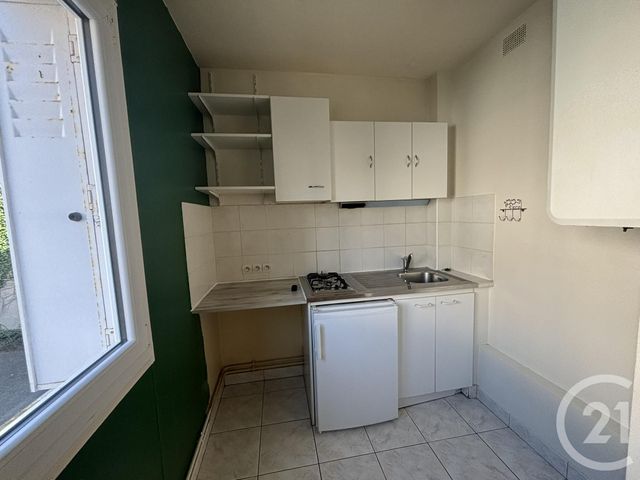 Appartement Studio à louer - 1 pièce - 25,22 m2 - Chartres - 28 - CENTRE