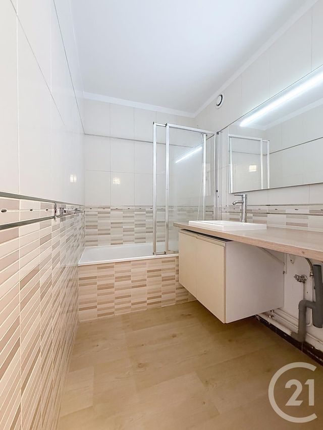 Appartement F3 &agrave; vendre - 3 pi&egrave;ces - 55 m2 - Chartres - 28 - CENTRE