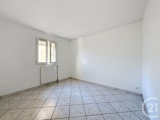 Appartement T4 &agrave; vendre - 4 pi&egrave;ces - 73,55 m2 - Chartres - 28 - CENTRE