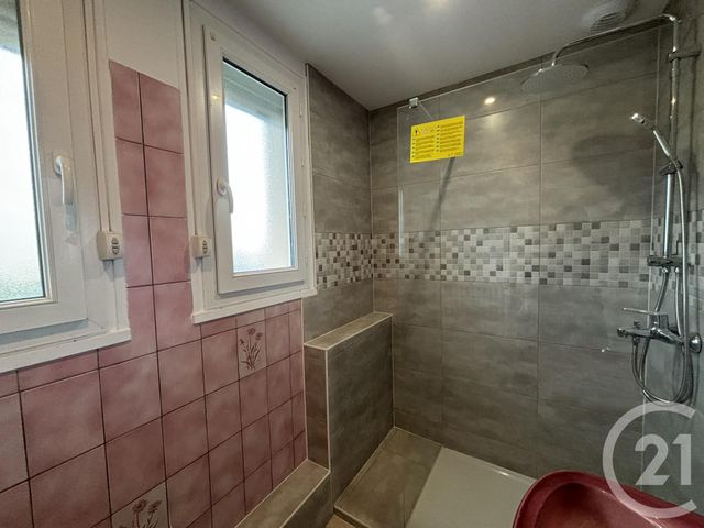 Maison à louer - 4 pièces - 82,50 m2 - Leves - 28 - CENTRE