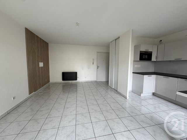 Appartement T3 à louer - 3 pièces - 58,52 m2 - Leves - 28 - CENTRE