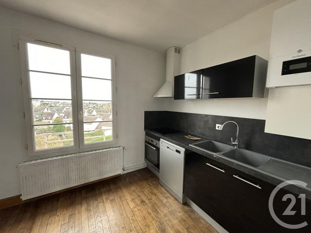 Appartement F3 à louer - 3 pièces - 90,39 m2 - Mainvilliers - 28 - CENTRE