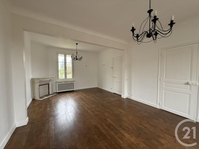 Maison à louer ST PREST