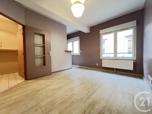 Appartement Studio à louer - 1 pièce - 22,06 m2 - Chartres - 28 - CENTRE