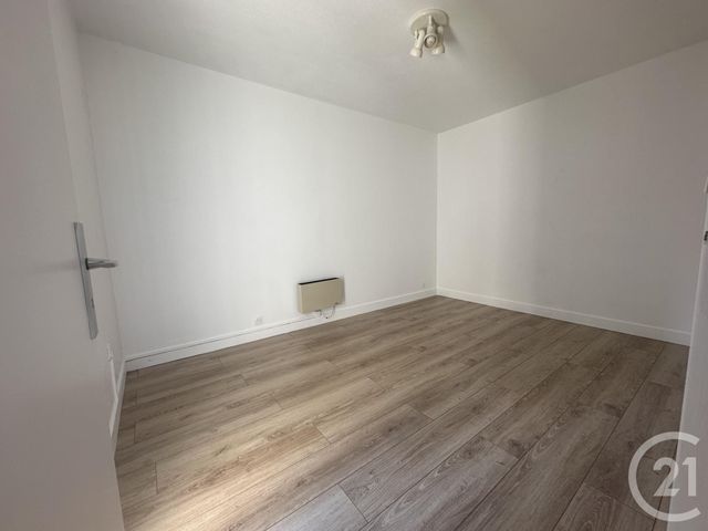 Appartement F2 &agrave; louer - 2 pi&egrave;ces - 45,91 m2 - Chartres - 28 - CENTRE