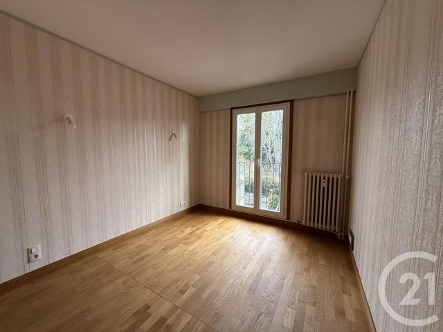 Appartement F4 à louer - 5 pièces - 112,11 m2 - Chartres - 28 - CENTRE