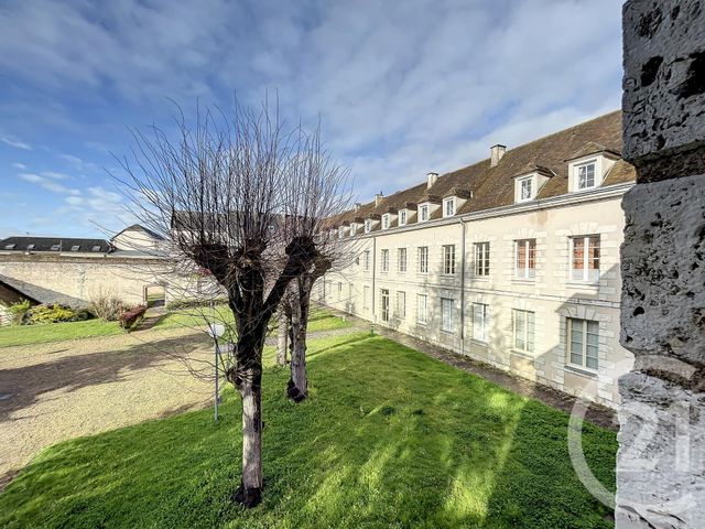 Appartement T2 à louer - 2 pièces - 46,46 m2 - Chartres - 28 - CENTRE