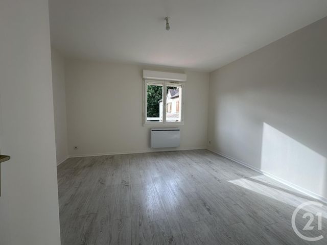 Maison &agrave; louer - 6 pi&egrave;ces - 126,50 m2 - Leves - 28 - CENTRE