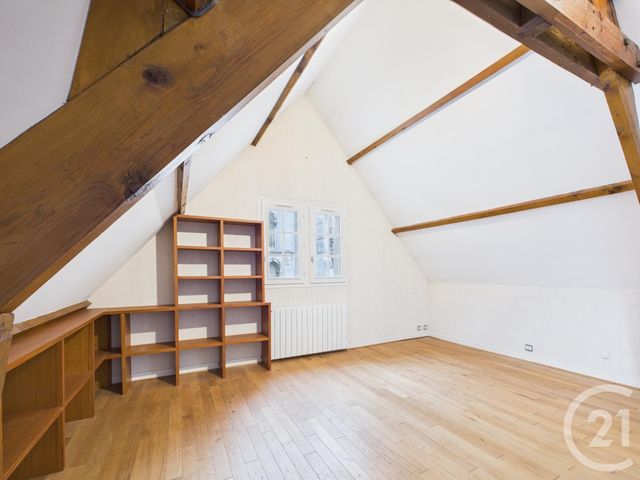 Appartement F5 à vendre - 5 pièces - 126,98 m2 - Chartres - 28 - CENTRE