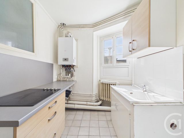 Appartement F3 &agrave; vendre - 2 pi&egrave;ces - 58,09 m2 - Chartres - 28 - CENTRE