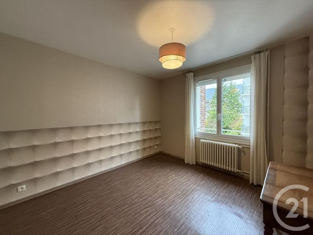 Appartement F4 à louer - 4 pièces - 83,30 m2 - Chartres - 28 - CENTRE