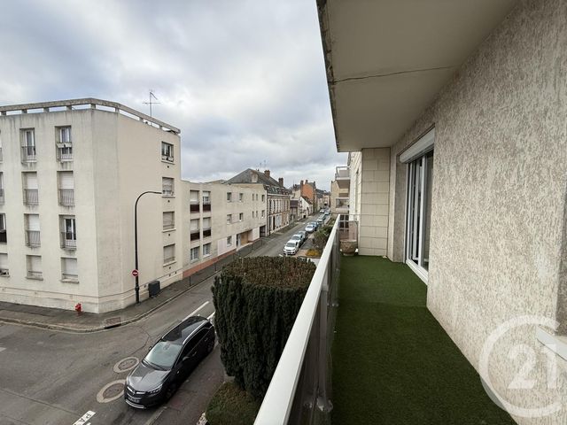 Appartement F4 à louer - 4 pièces - 83,30 m2 - Chartres - 28 - CENTRE