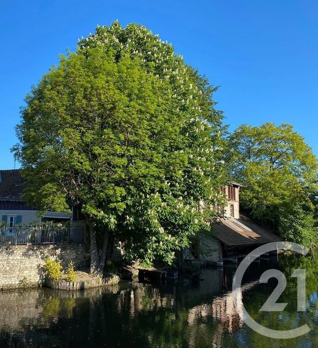 Maison &agrave; louer - 5 pi&egrave;ces - 104,77 m2 - Chartres - 28 - CENTRE