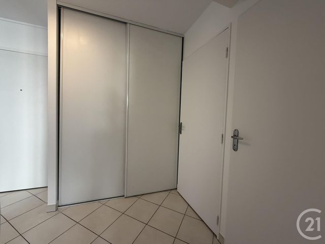 Appartement F2 &agrave; louer - 2 pi&egrave;ces - 55,91 m2 - Luce - 28 - CENTRE