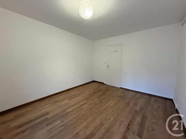 Appartement F3 &agrave; louer - 3 pi&egrave;ces - 59,59 m2 - Chartres - 28 - CENTRE