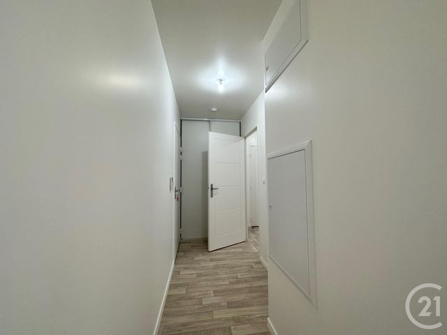 Appartement F3 &agrave; louer - 3 pi&egrave;ces - 62,28 m2 - Chartres - 28 - CENTRE