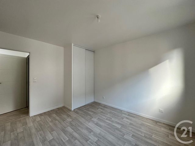 Appartement F3 &agrave; louer - 3 pi&egrave;ces - 62,28 m2 - Chartres - 28 - CENTRE