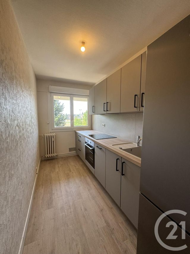 Appartement F3 &agrave; louer - 3 pi&egrave;ces - 56,91 m2 - Chartres - 28 - CENTRE