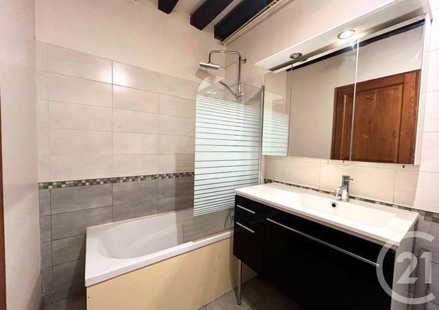 Appartement T2 &agrave; louer - 2 pi&egrave;ces - 43,60 m2 - Chartres - 28 - CENTRE