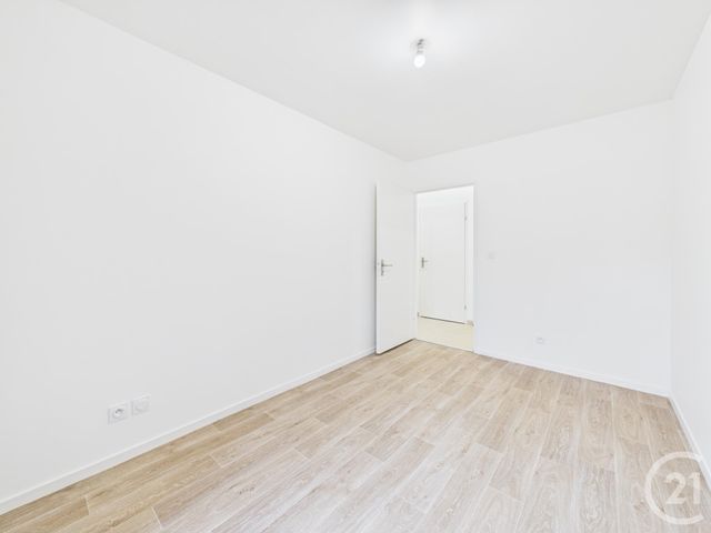 Appartement F3 &agrave; vendre - 3 pi&egrave;ces - 63 m2 - Chartres - 28 - CENTRE