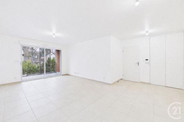 Appartement F3 &agrave; vendre - 3 pi&egrave;ces - 63 m2 - Chartres - 28 - CENTRE