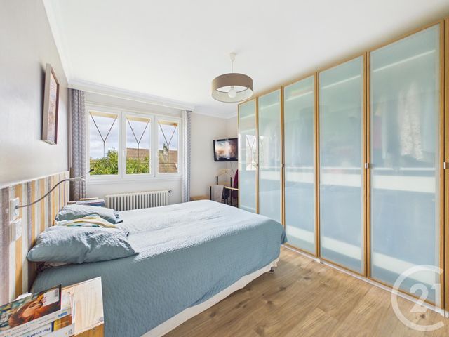 Maison &agrave; vendre - 4 pi&egrave;ces - 122 m2 - Barjouville - 28 - CENTRE