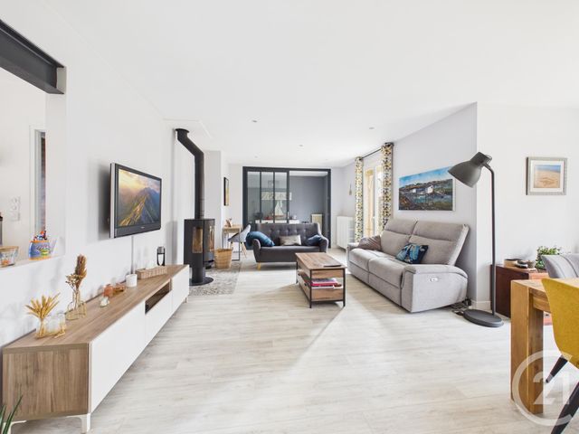 Maison &agrave; vendre - 4 pi&egrave;ces - 122 m2 - Barjouville - 28 - CENTRE