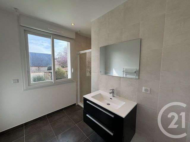 Maison &agrave; louer - 4 pi&egrave;ces - 71,93 m2 - Chartres - 28 - CENTRE