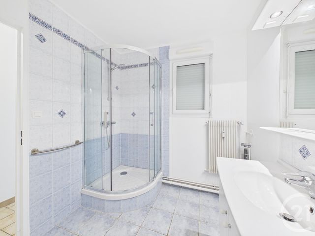 Appartement T3 &agrave; vendre - 3 pi&egrave;ces - 69,23 m2 - Chartres - 28 - CENTRE