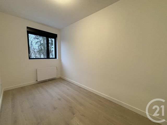 Appartement F3 &agrave; louer - 3 pi&egrave;ces - 67,75 m2 - Chartres - 28 - CENTRE