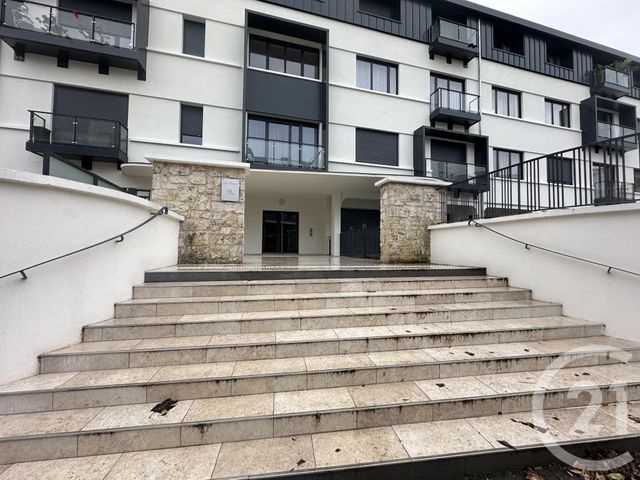 Appartement F3 &agrave; louer - 3 pi&egrave;ces - 67,75 m2 - Chartres - 28 - CENTRE