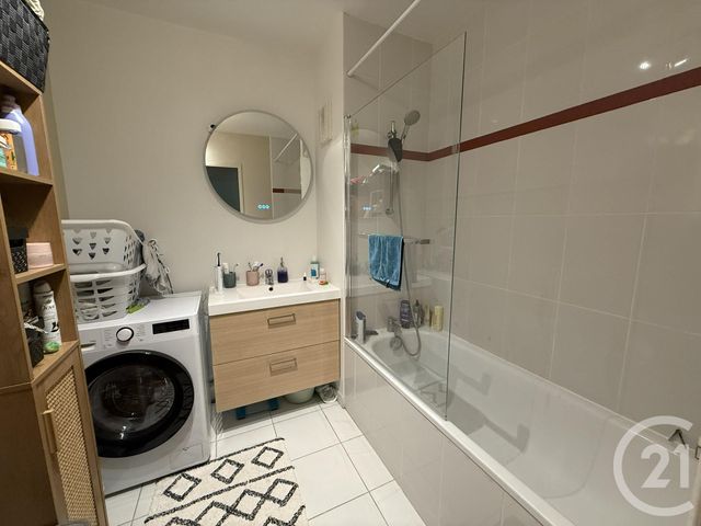 Appartement F2 &agrave; louer - 2 pi&egrave;ces - 45 m2 - Chartres - 28 - CENTRE