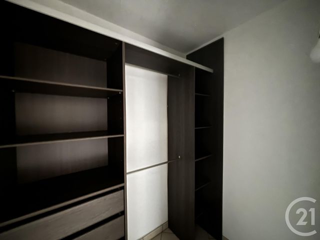 Appartement F2 &agrave; louer - 2 pi&egrave;ces - 51,89 m2 - Chartres - 28 - CENTRE