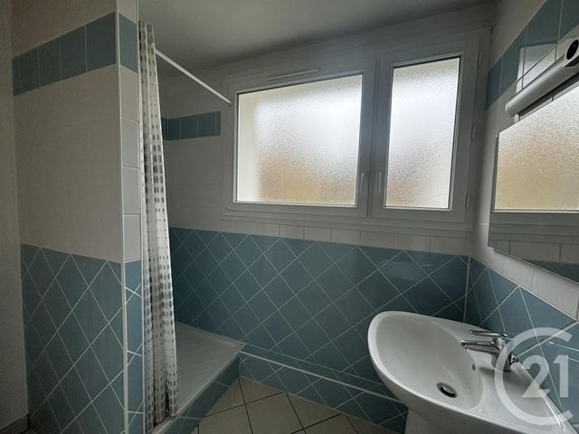 Appartement F2 &agrave; louer - 2 pi&egrave;ces - 51,89 m2 - Chartres - 28 - CENTRE