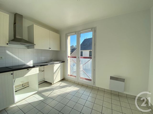 Appartement F3 &agrave; louer - 3 pi&egrave;ces - 68,28 m2 - Chartres - 28 - CENTRE